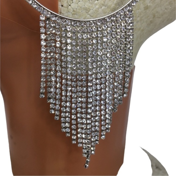 NOIR Dazzling earrings with rhinestone tassels - Picture 3 of 9